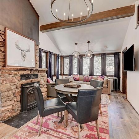 Shale: Vibrant & Chic Mod Stylish Creekside Cabin Villa Idaho Springs Exterior photo